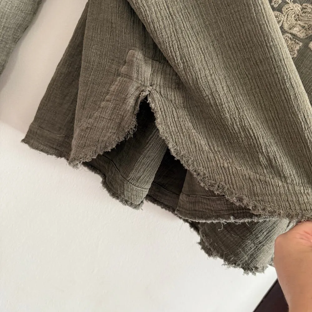 KYLA SEO | Dark Sage Green Embroidered Cotton Gauze Boxy Blouse | Size Small - Image 3