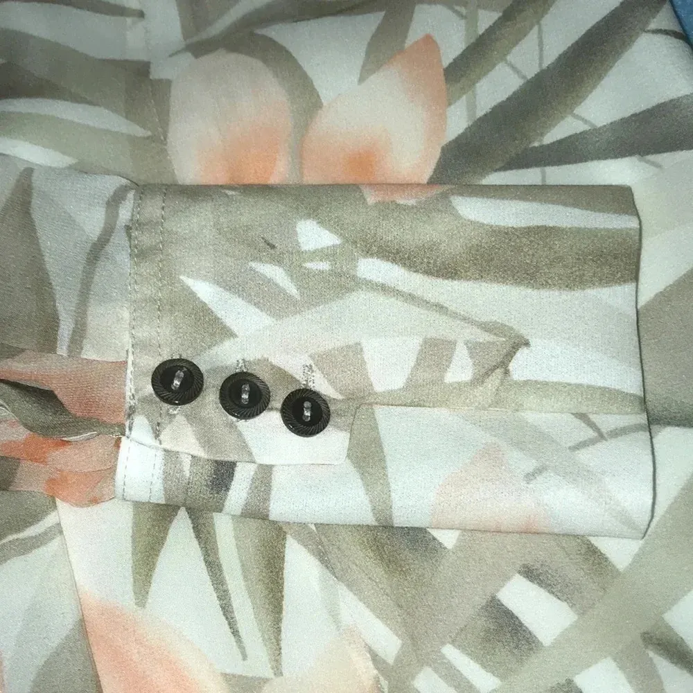 JONES NEW YORK COLLECTION silk semi-sheer long sleeve button up top NEW size 2P - Image 6