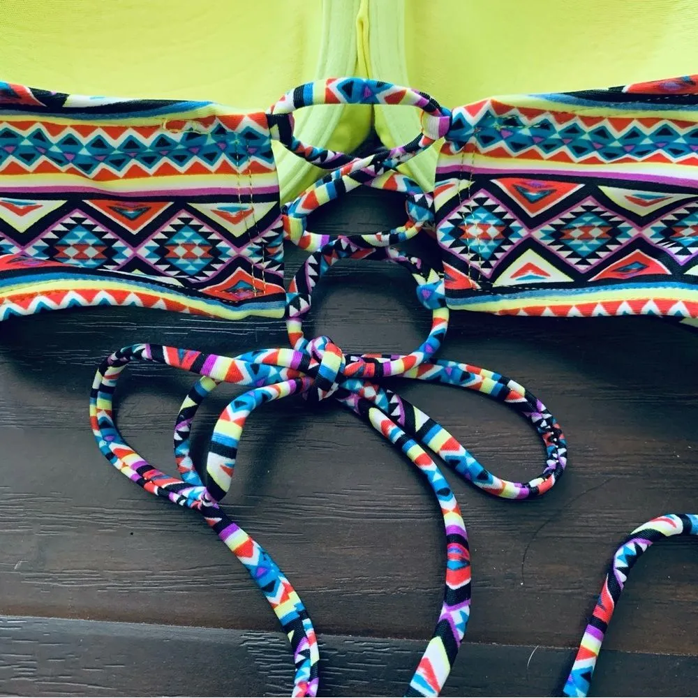 Women's Cute Aztec Tribal Boho Underwire Bandeau Bikini Swim Top | Size: XS-S - Image 6