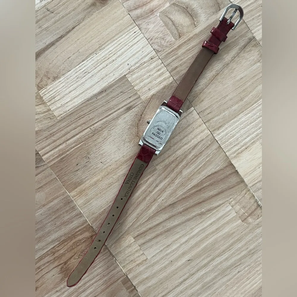 Jaclyn Smith  Ladies Watch Stainless Rectangular Case Stainless Dial Red Leather - Image 8