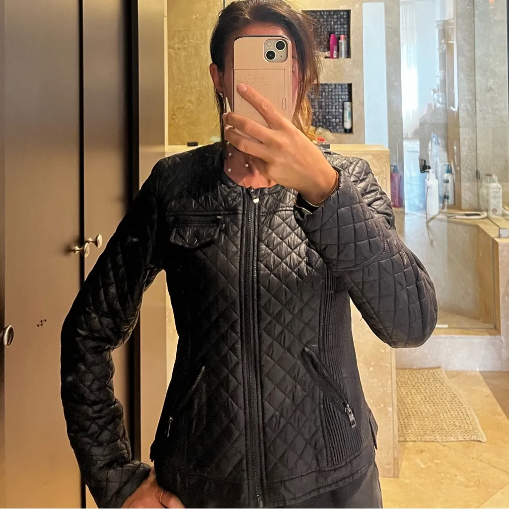 Black Quilted Women's Jacket - Image 2