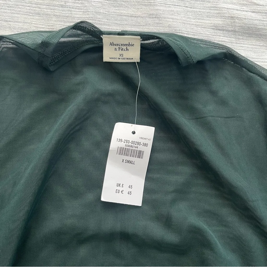 Abercrombie and fitch forest green mesh mock neck size XS - Image 2