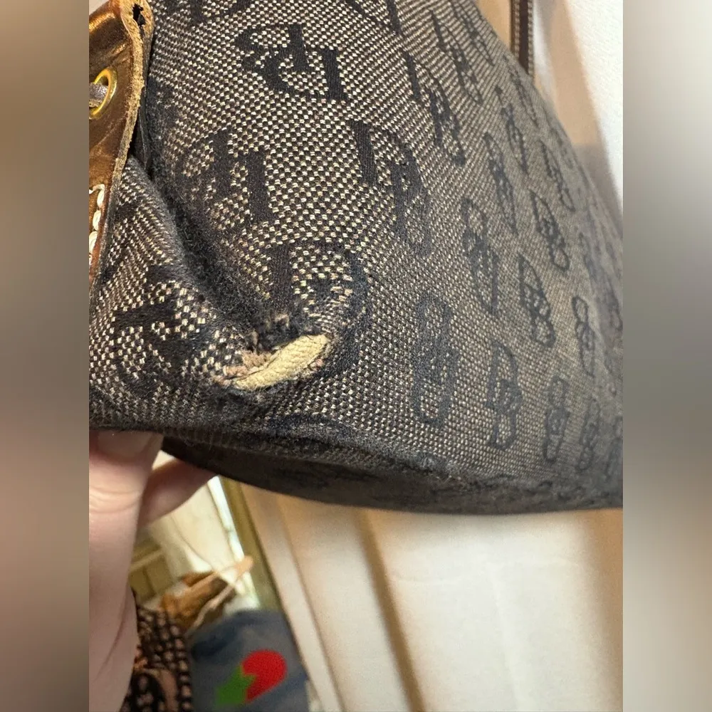 Vintage Dooney & Bourke Signature DB‎ Purse Large Tassel Tote Y2K Brown GUC! - Image 4