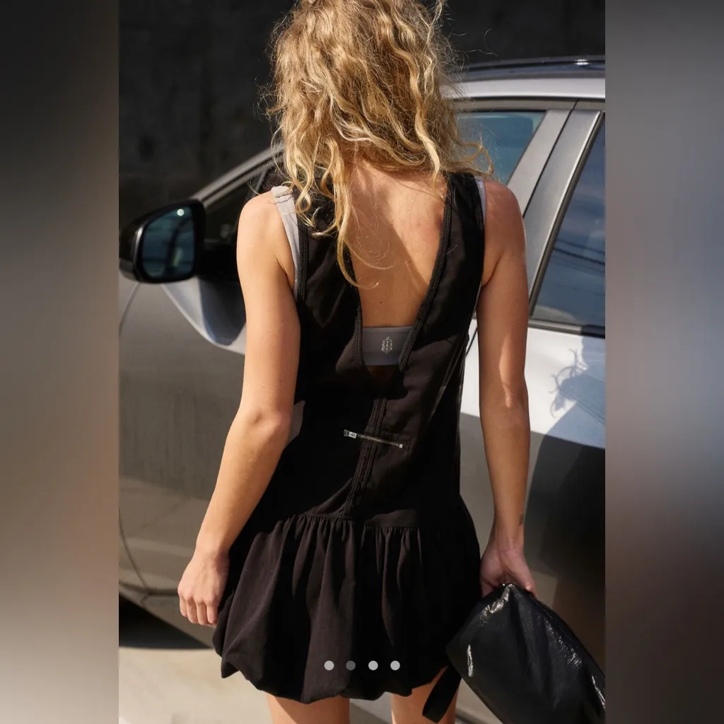 Free people movement hot shot bubble set black NWT medium - Image 2