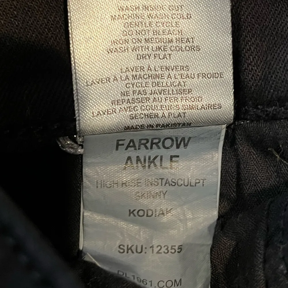 Dl1961 Farrow Ankle High Rise Instasculpt Skinny Distressed Jeans Black Size 26 - Image 7