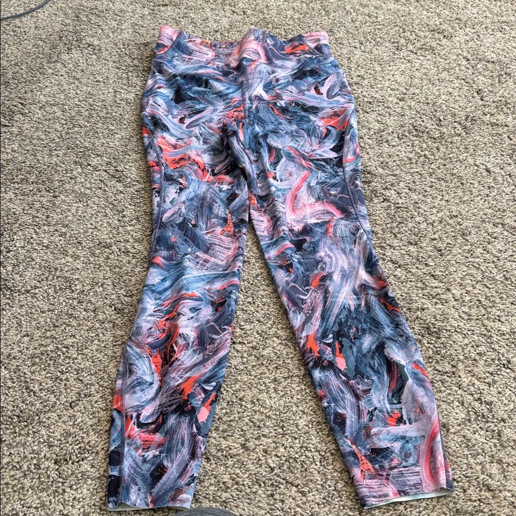 Lululemon Base Pace High-Rise Running Tight 25" size 6 - Image 3