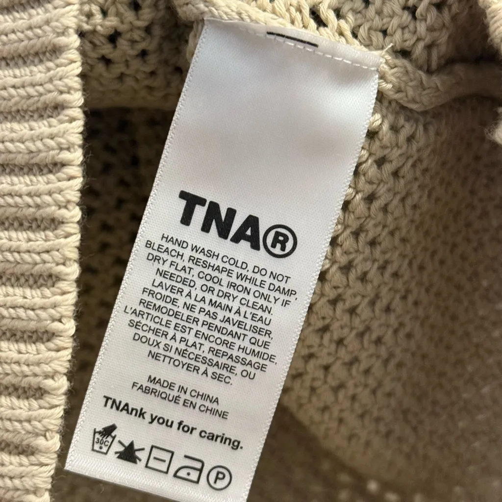 Aritzia TNA Beaumont Sweater Size M - Image 3