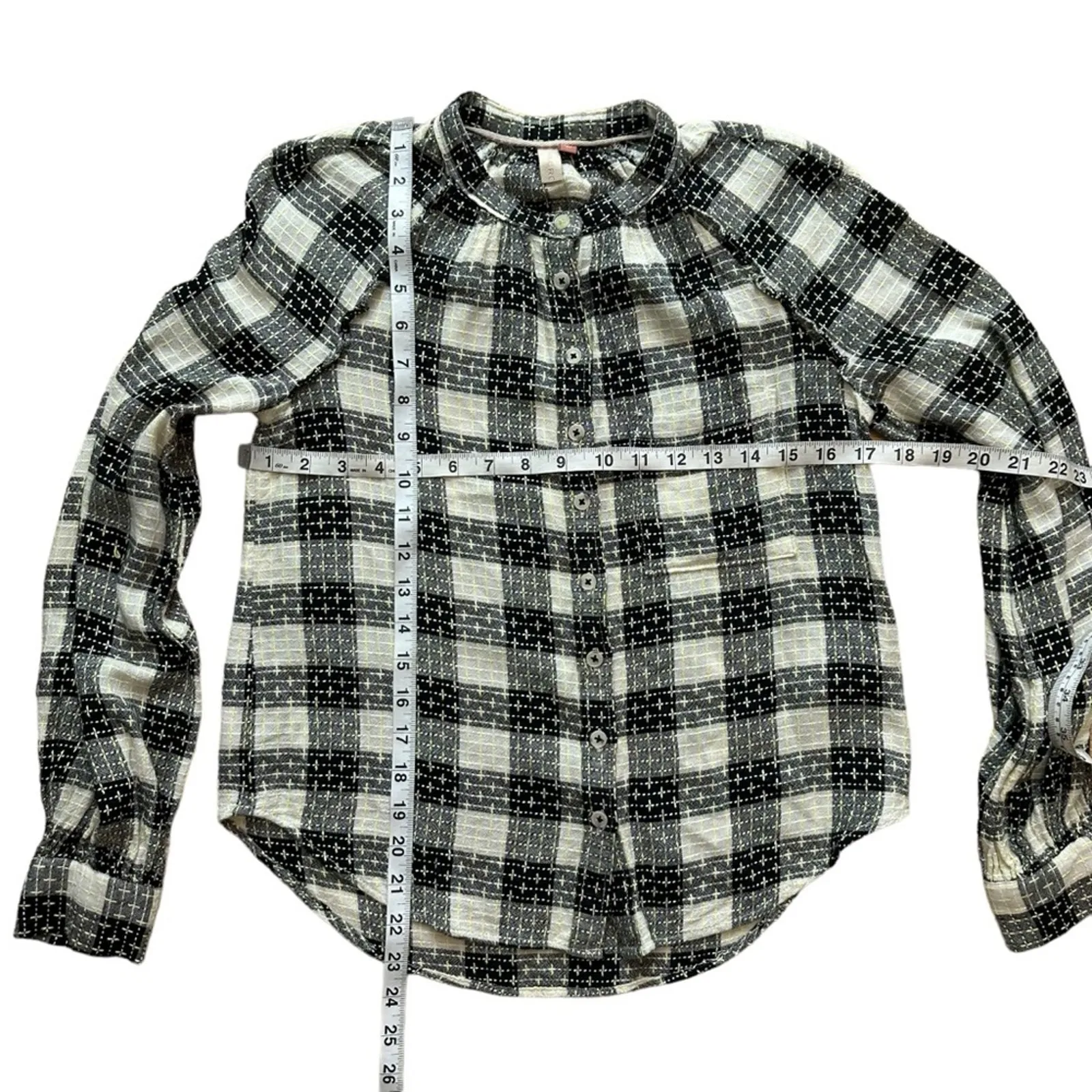 Anthropologie Pilcro Breezy Plaid Button Down Size XS - Image 4