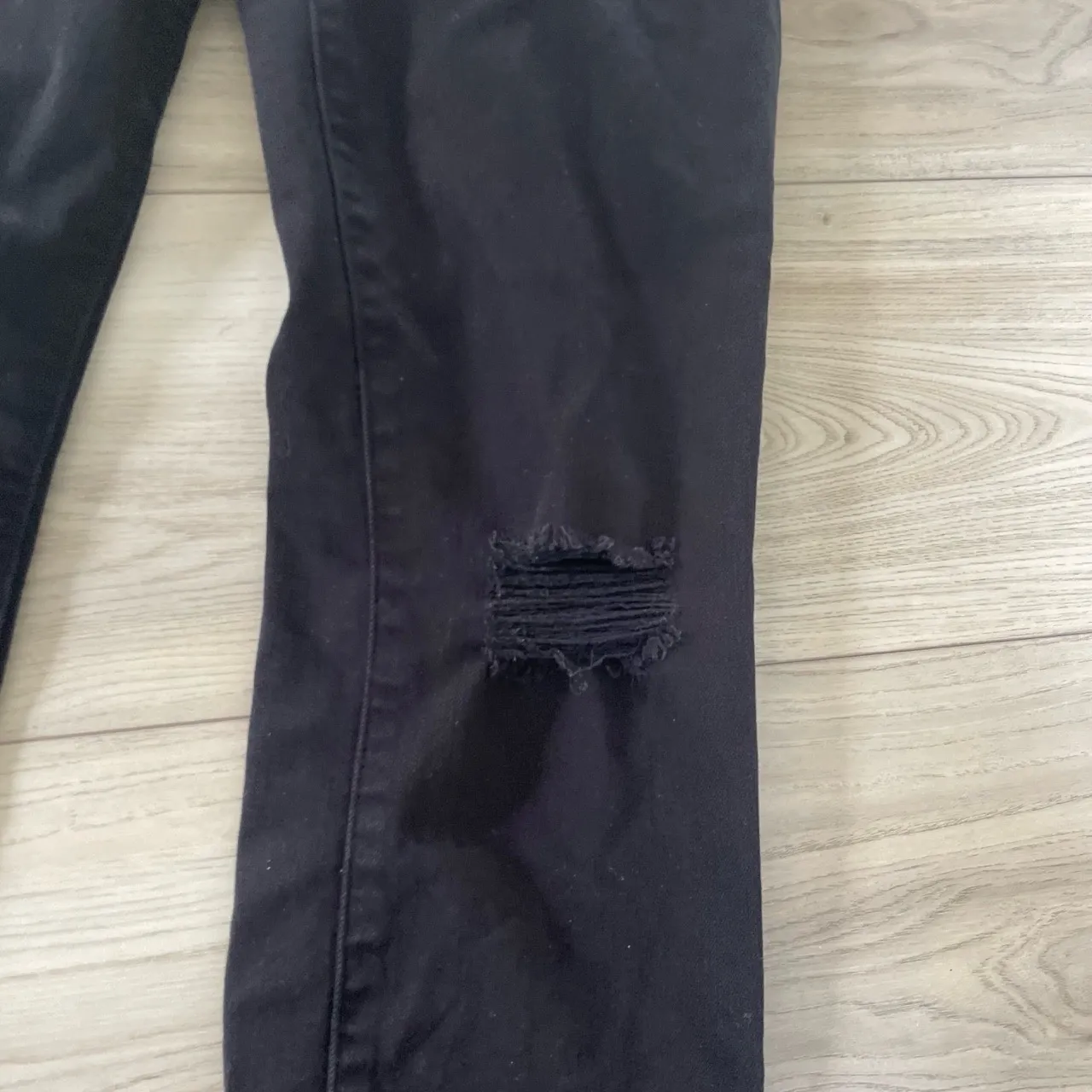 Levi's Womens Black Distressed High Rise Straight Crop Jeans‎ Size 25 - Image 3