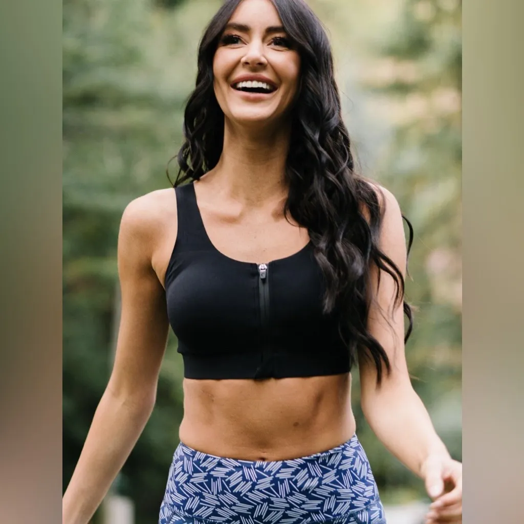 Zyia  Active Black front Zip Access Sports Bra - Image 2