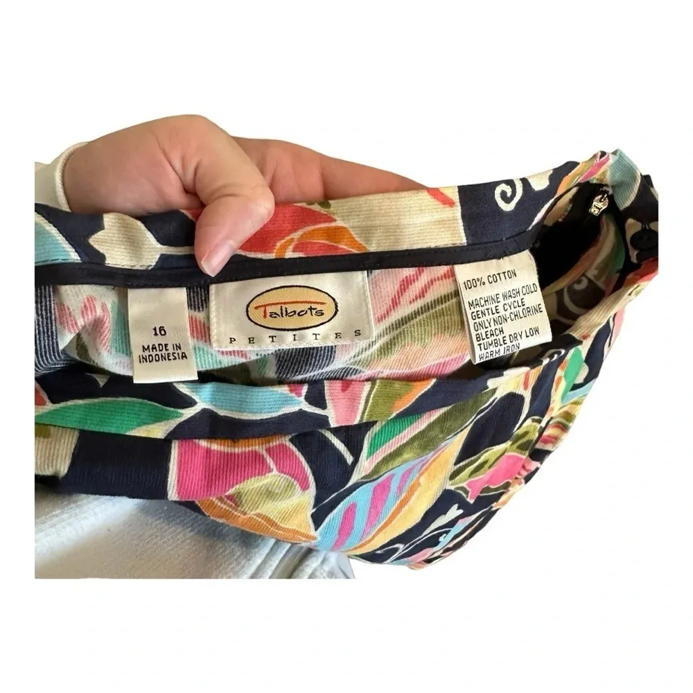 Vintage Talbots Petite Floral Leaves Wrap Cotton Skirt // Size 16 - Image 2