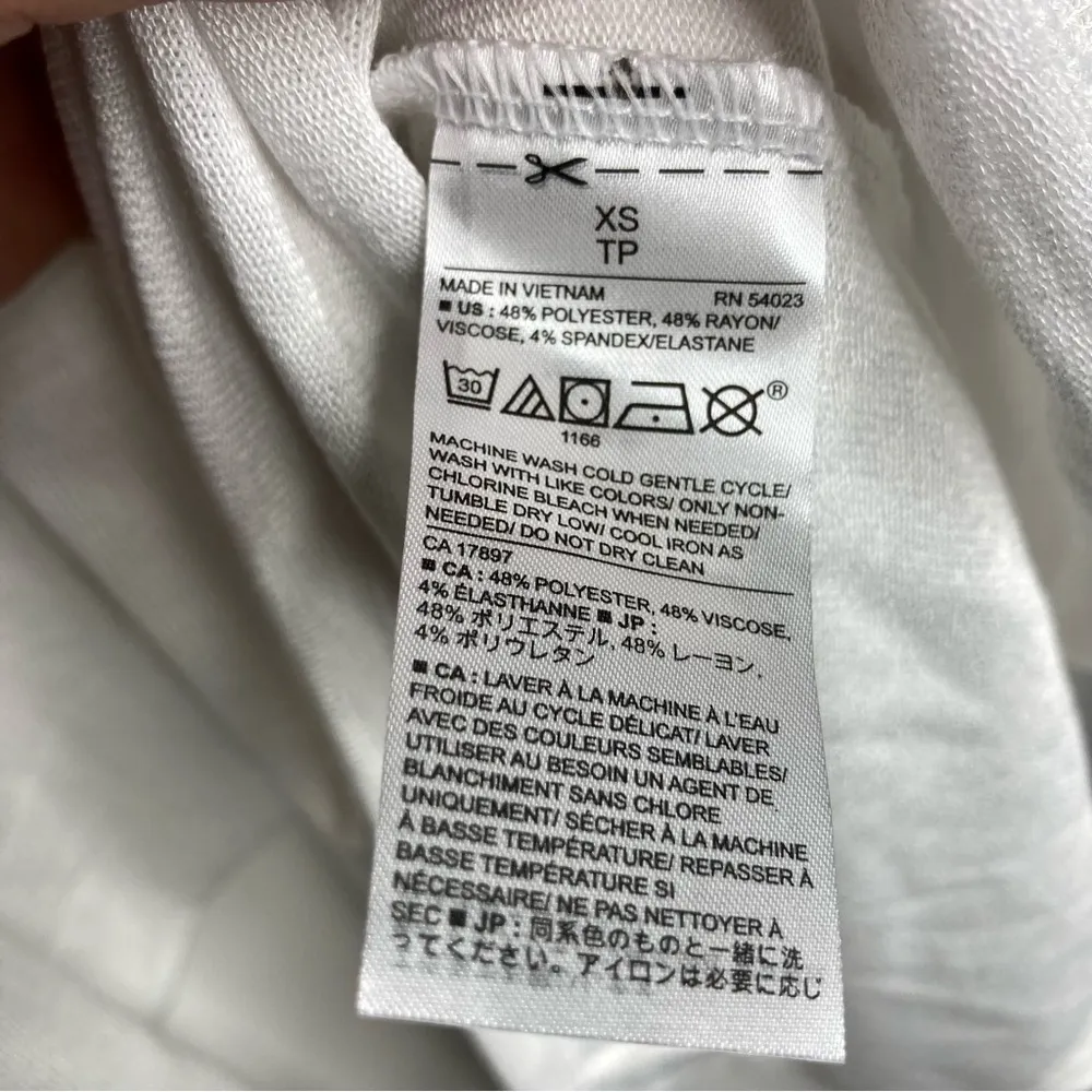 Banana Republic‎ factory lightweight sweater with puffed sleeves size XS - Image 4