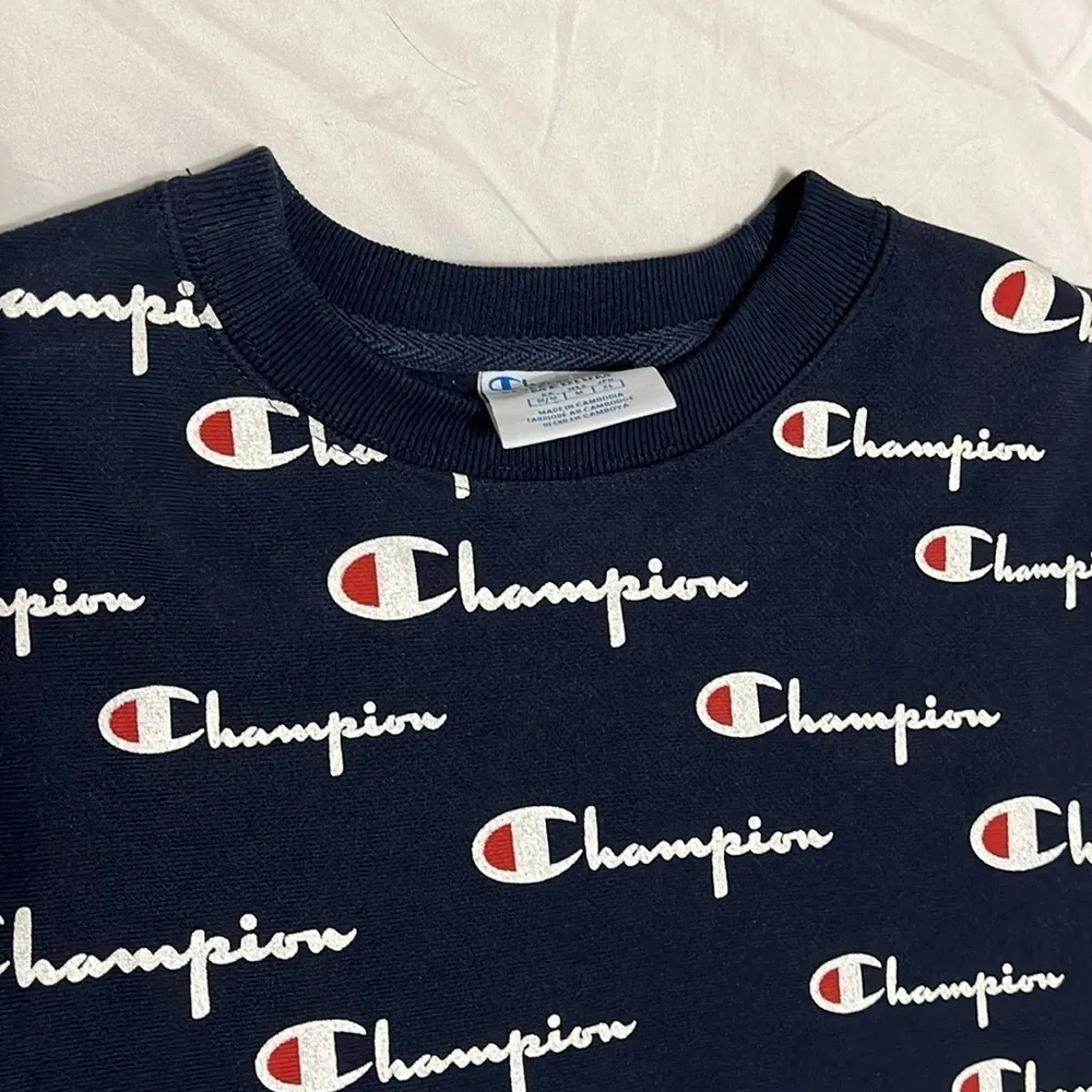 Champions Reverse Weave Women’s Crop Top‎ size M - Image 6