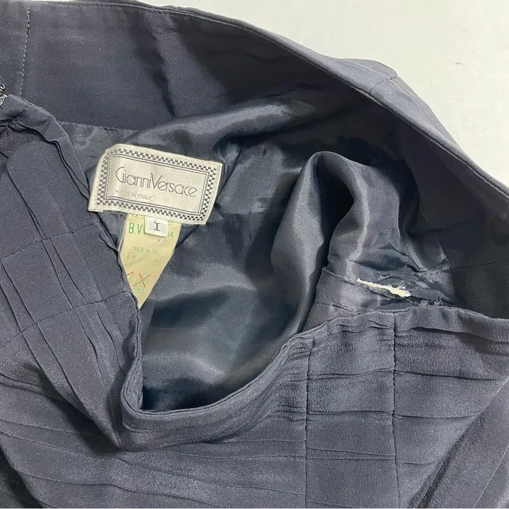 Vintage Gianni Versace Silk Navy Blue Horizontal Pleated Pencil‎ Skirt Size S/M - Image 12