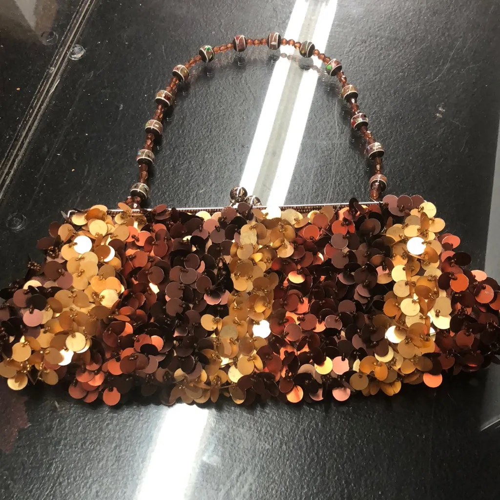 Sequin and beaded small handbag/clutch - Image 2