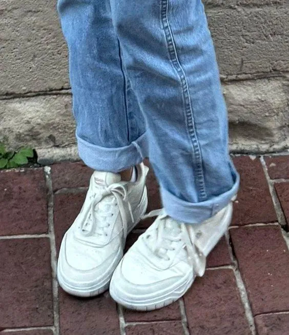 Reebok Sneakers - Image 3