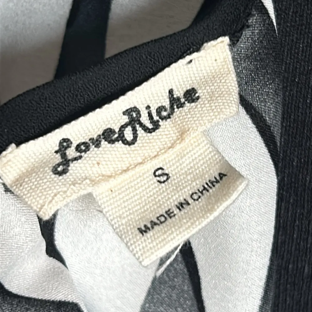 Love Riche Women’s Semi-Sheer Abstract Striped Sleeveless Summer Spring Tank Top - Image 10