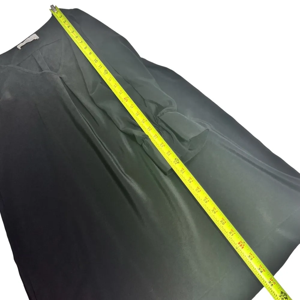 AMANDA UPRICHARD Silk Cold Shoulder Black Midi Dress - Image 7