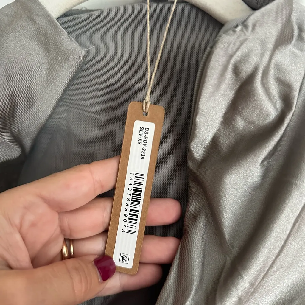 SKIMS  Disco‎ Front Zip Bodysuit Silver - Image 3