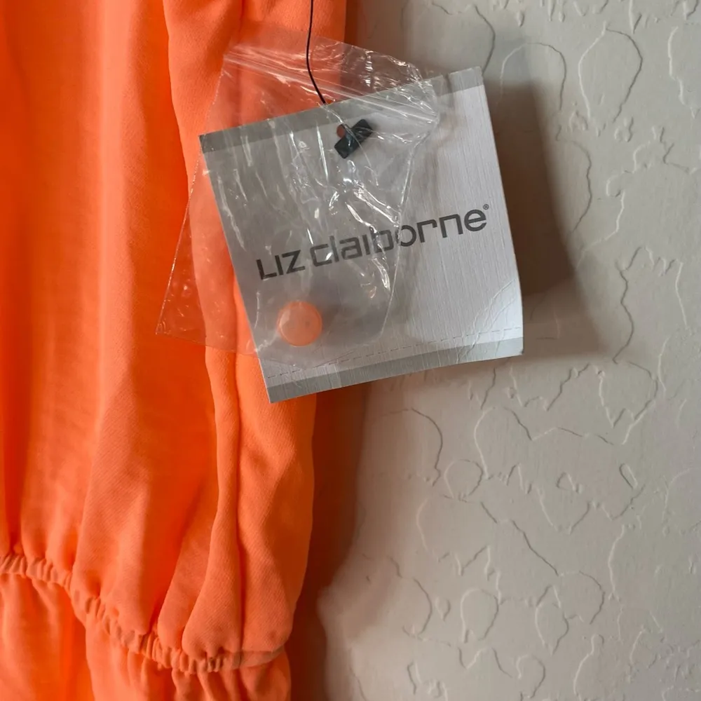 LIZ CLAIBORNE NWT Women's Top Sleeveless Orange Elastic Waist Button Up  Sz L - Image 5