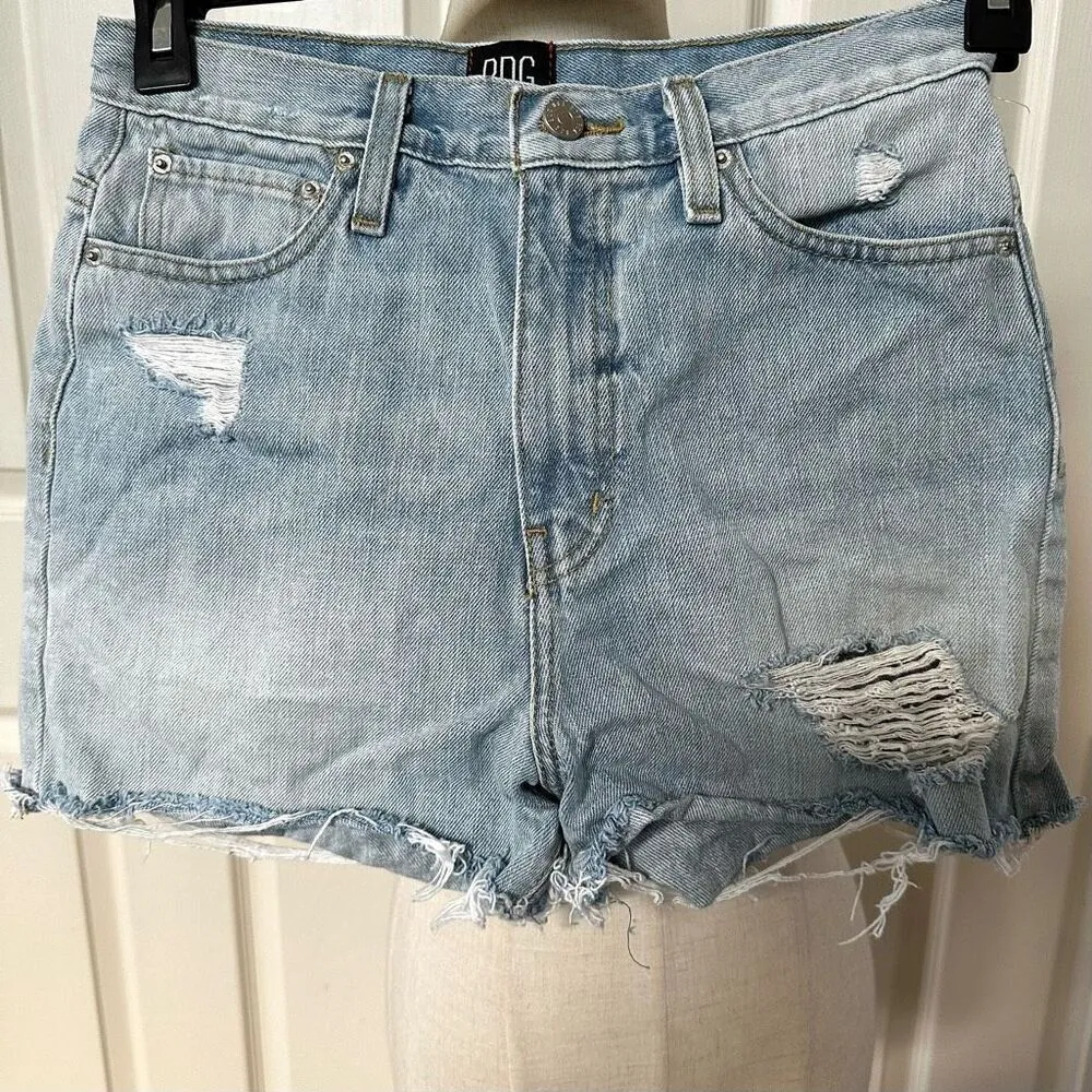 BDG Girlfriend High Rise distressed shorts - Image 11