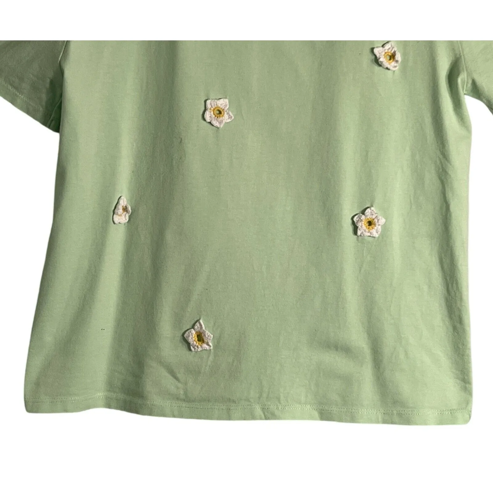 ZARA Womens Short Sleeve Top Size L Green Daisy Applique Round Neck Cotton - Image 4