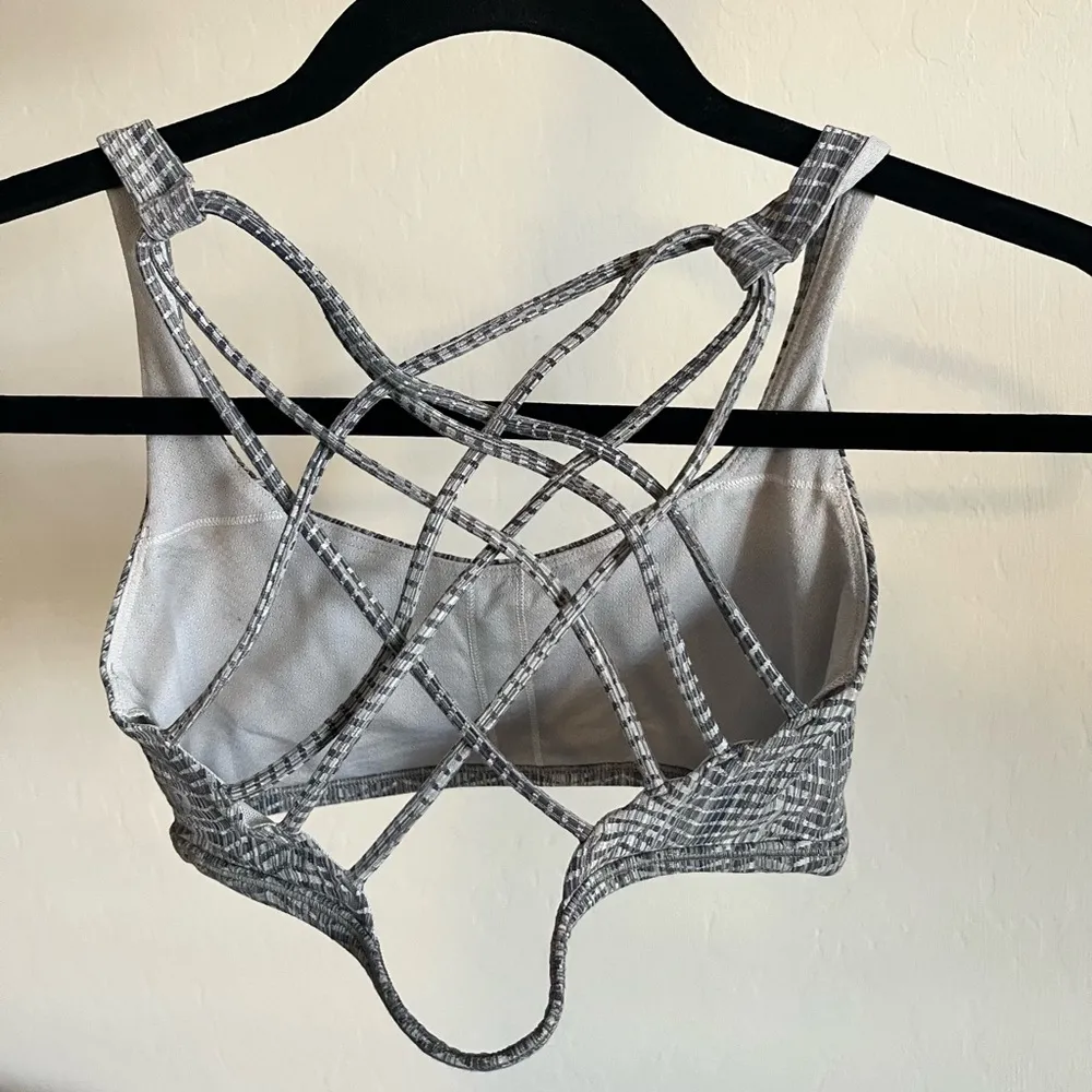 Lululemon  Free To Be Bra (Wild) - Image 4