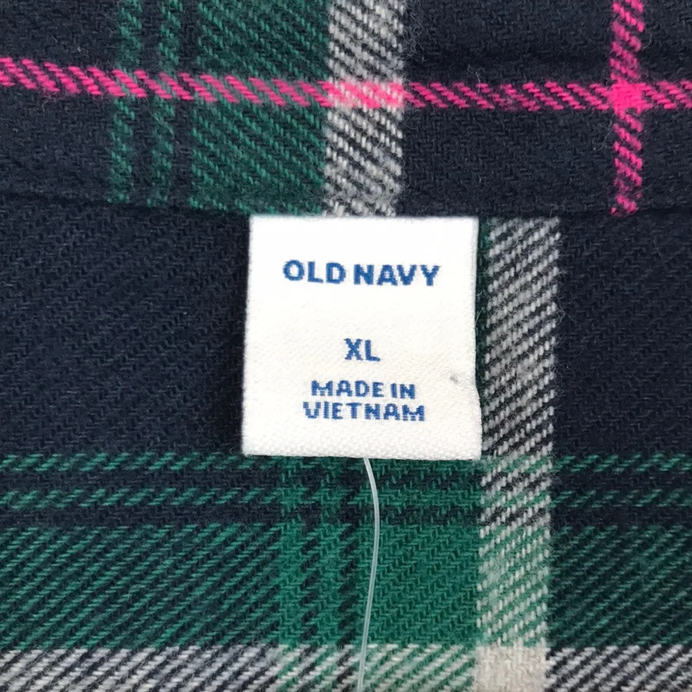 NWT Old Navy Women’s Plaid Flannel Hi-Low Button-Up Long Sleeve Shirt - Image 9