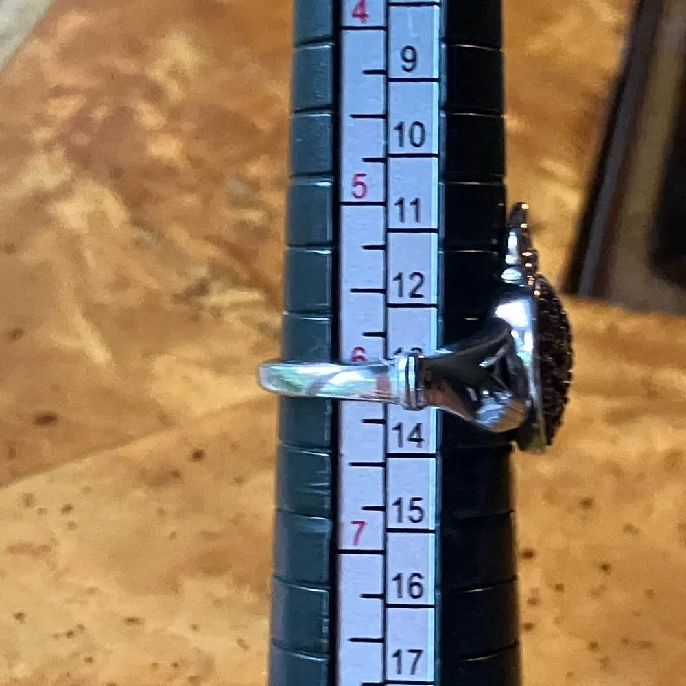 Natural Red Garnet Sterling Silver Claddagh Ring Size 6 - Image 8