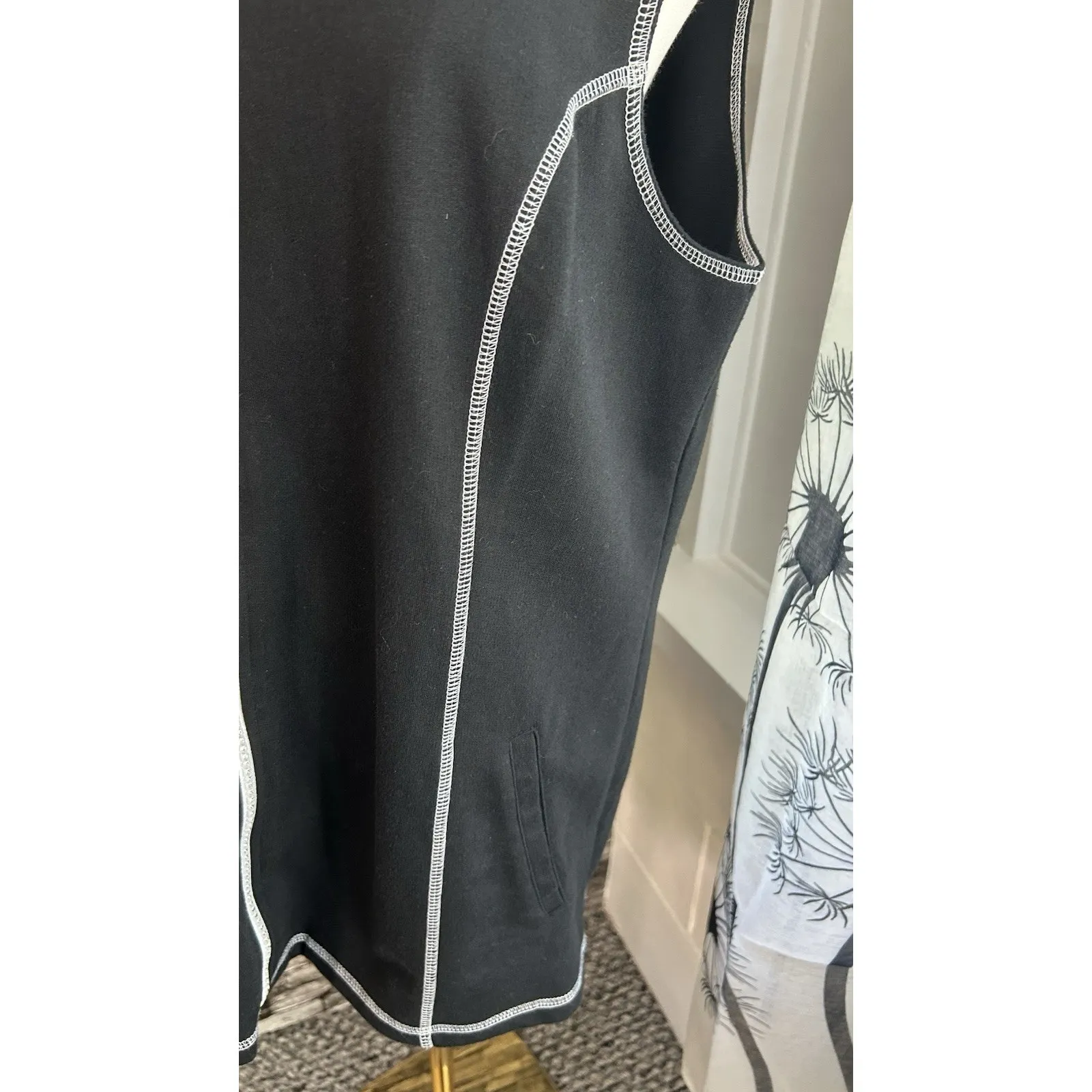 Quaker Factory Size L Black Vest Rhinestone Zippered Pocket Boho Chic Classic - Image 6