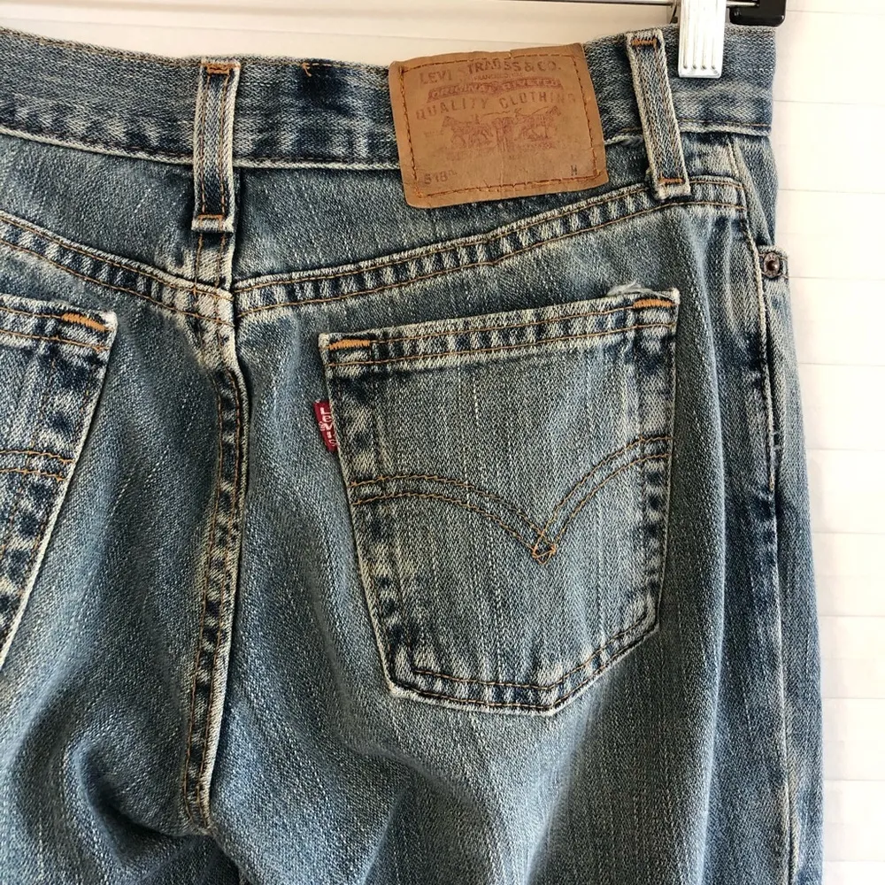 Low rise Levi’s - Image 3