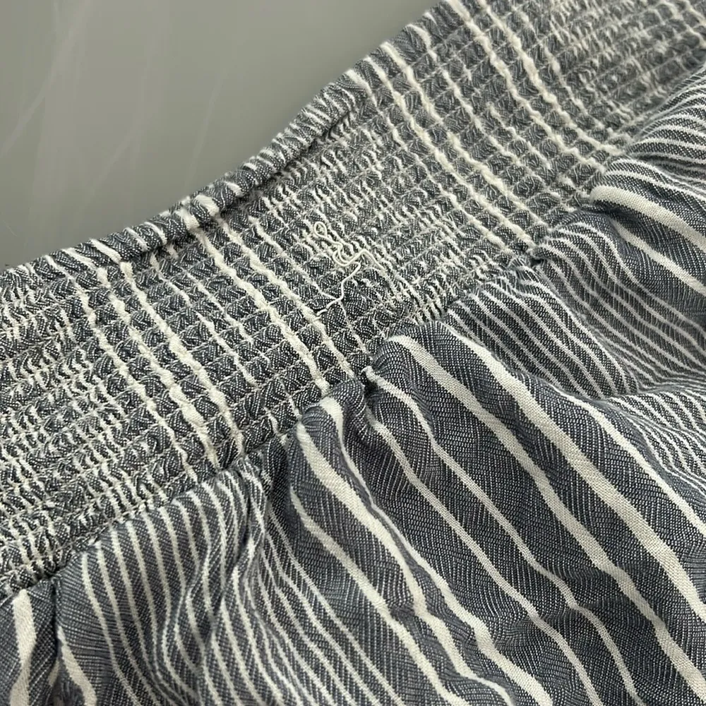 American Eagle soft shorts - Image 2