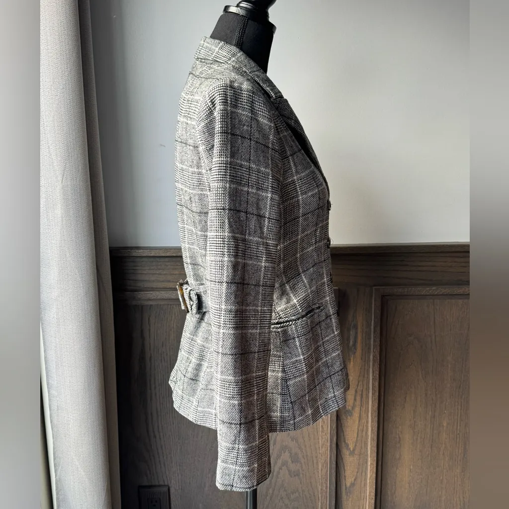 Urban Republic plaid tweed jacket size small - Image 4