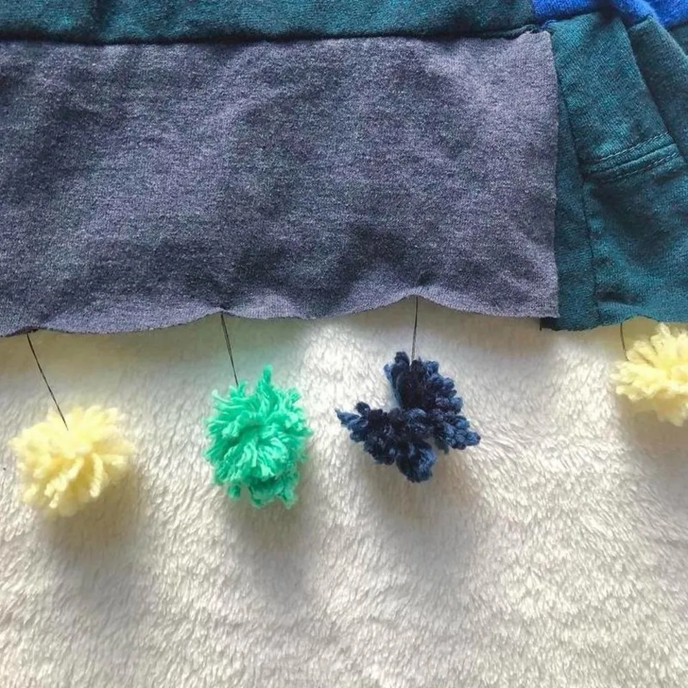 Notre Dame patchwork reworked Pom Pom shirt Blue Size L - Image 6