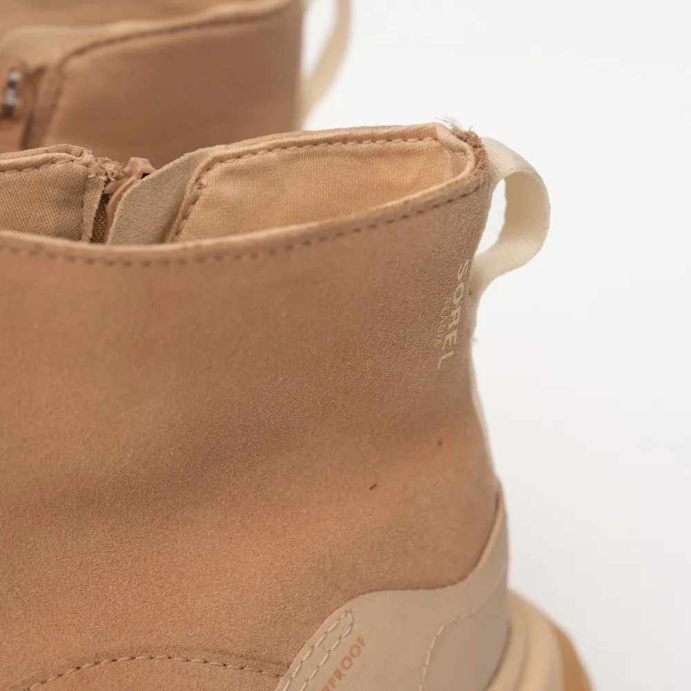 Sorel. New! Kinetic Breakthru Acadia Boot. New without box. - Image 4