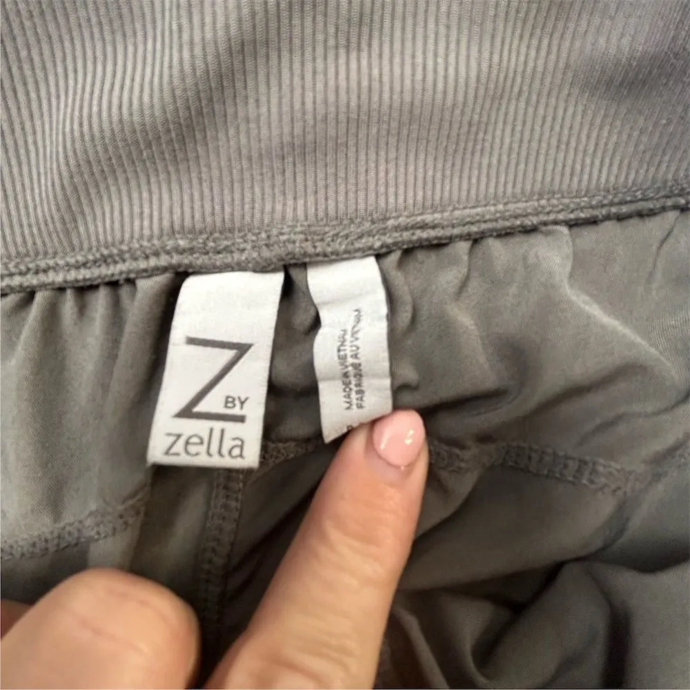 Z by Zella Women's Gray Satin Sweat Shorts Size M Casual - Image 5