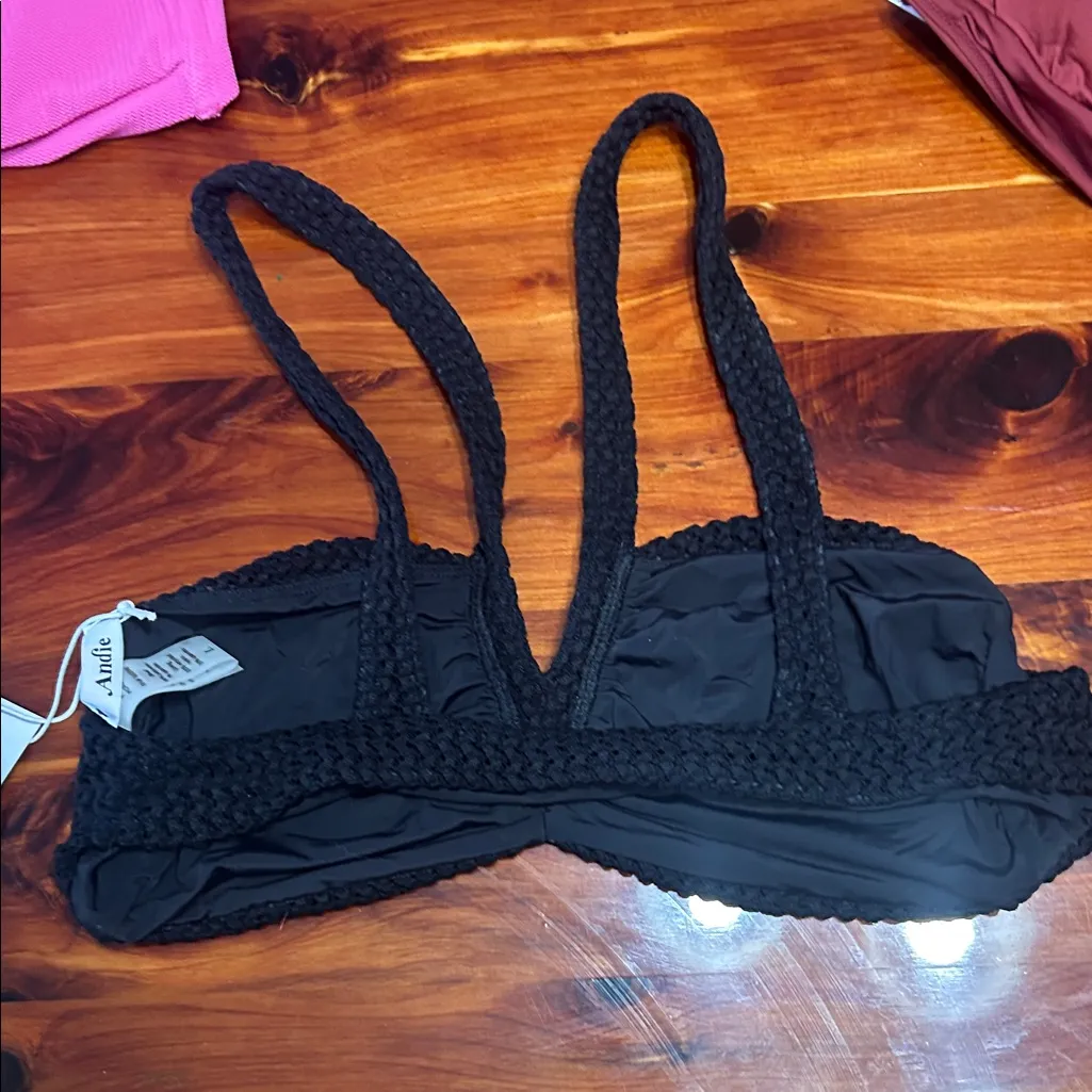 Bundle of four Andie Vicki tops - Image 3