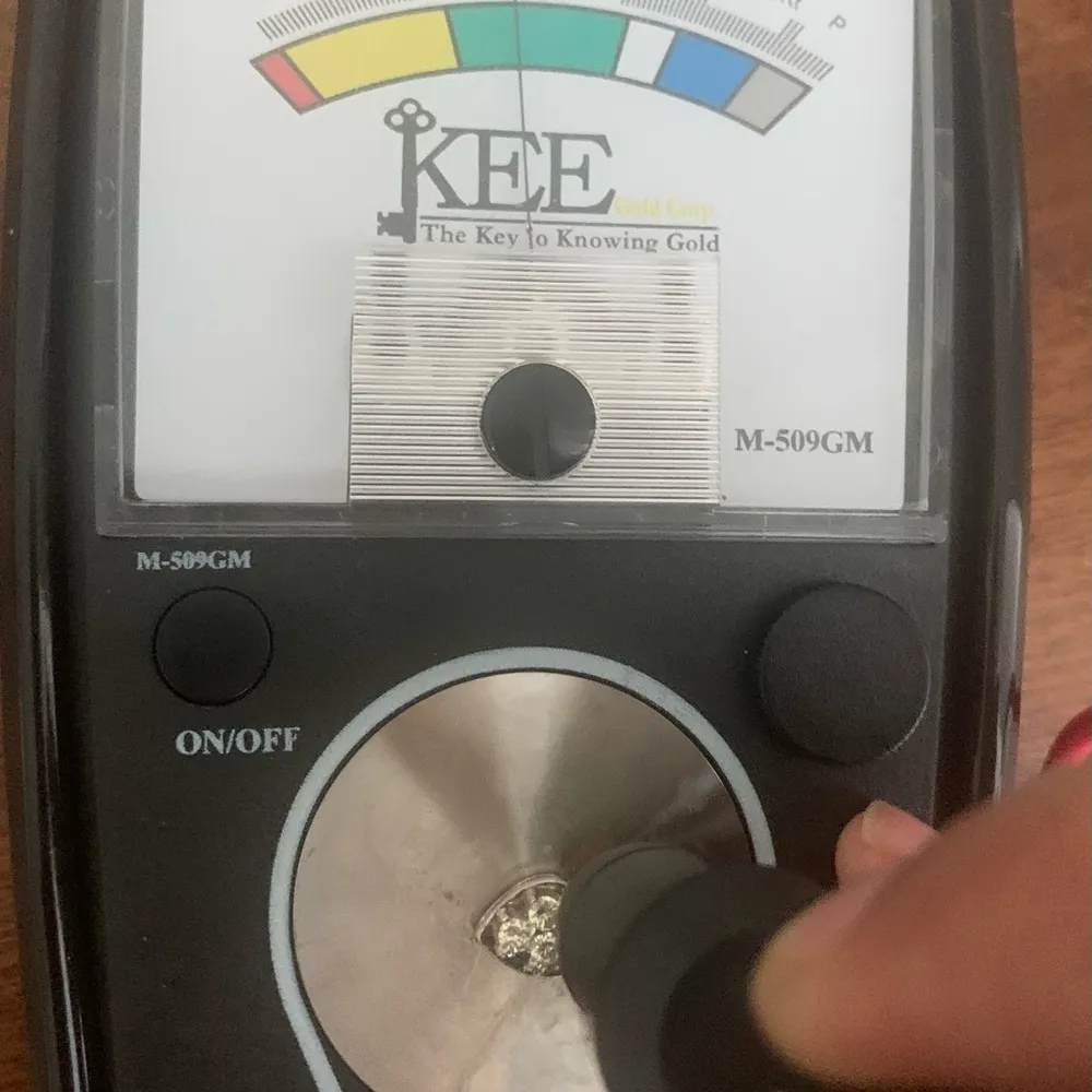 14k White Gold Diamond Heart Shape Necklace - Image 10