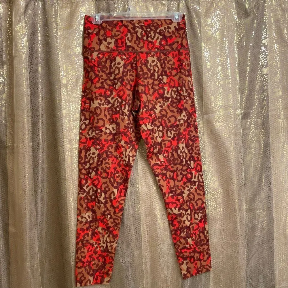 Aerie Offline Goals red brown leopard print high waisted leggings, L NWOT - Image 2