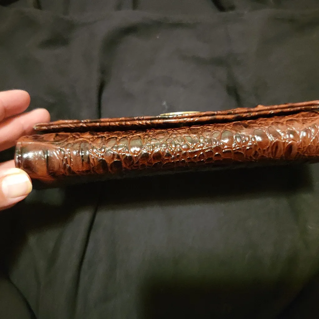 Estauer Avalon Elegant Burgandy Crocodile - Image 14