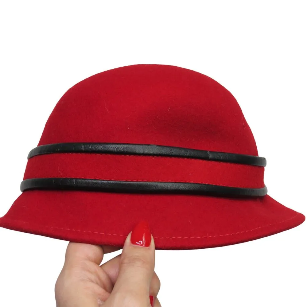 1970s Vintage Broner Vintage Red Bowler Hat Chic Red Wool Hat with Black Button - Image 5