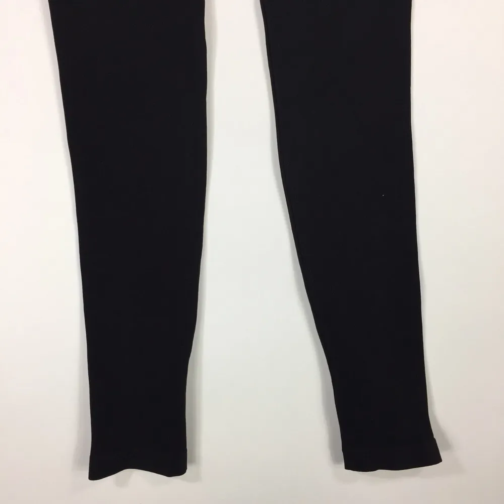 Star Power By SPANX Tout and About Luxe Tux Shaping
Leggings Black M - Image 13