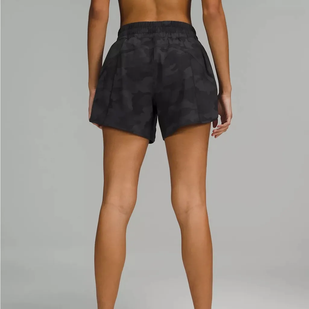 Lululemon Track That Mid Rise Lined Shorts 5" - Size 4 - Excellent Condition - Image 3