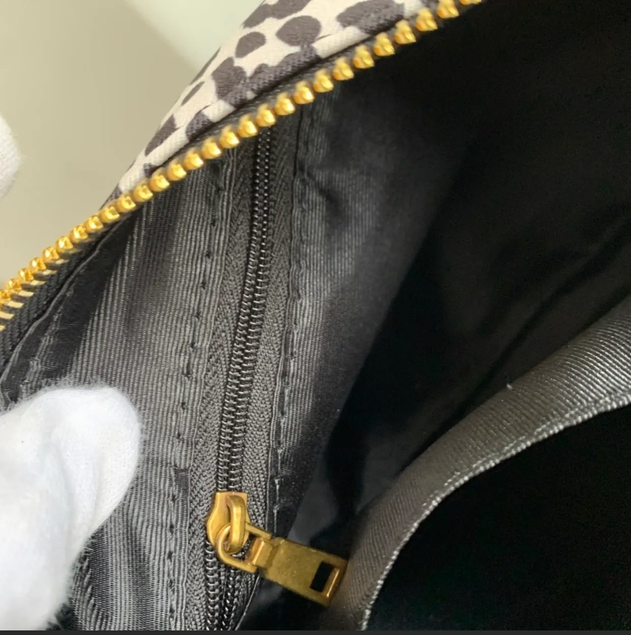 Latest Retro Baguette Shoulder Underarm Bags with Leopard Print Black - Image 5