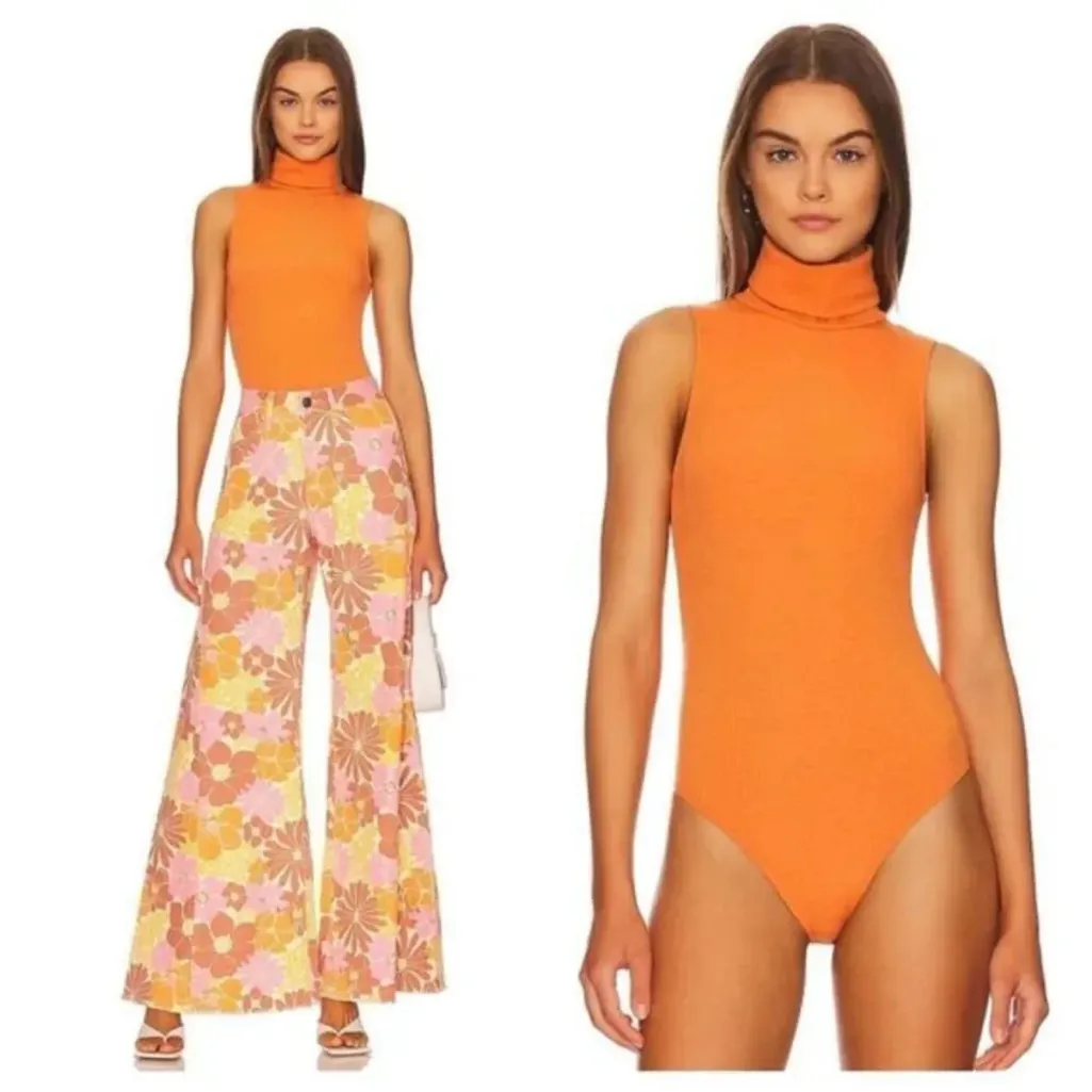 🎅 3/$15 SALE Show Me Your Mumu Orange Turtleneck Bodysuit - Small - Image 2