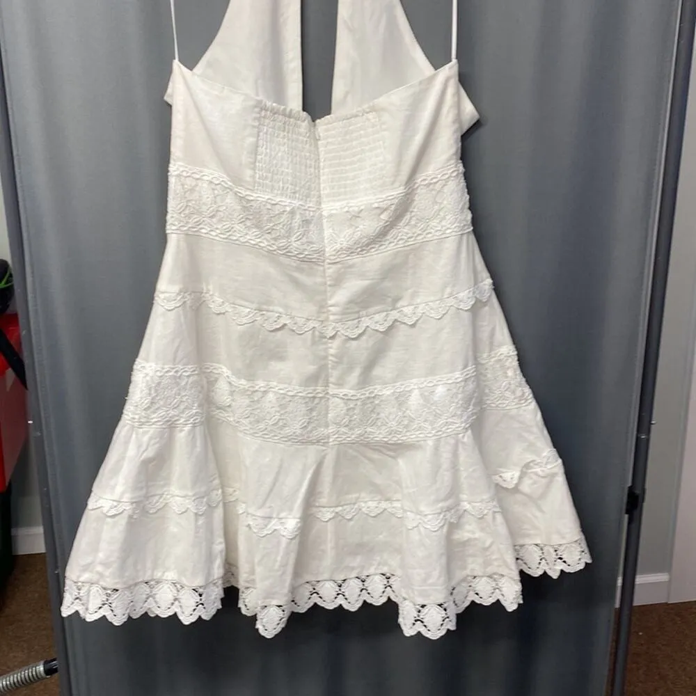 Endless Rose
Halter Neck Lace Trim Dress size Large (b27.12) - Image 8