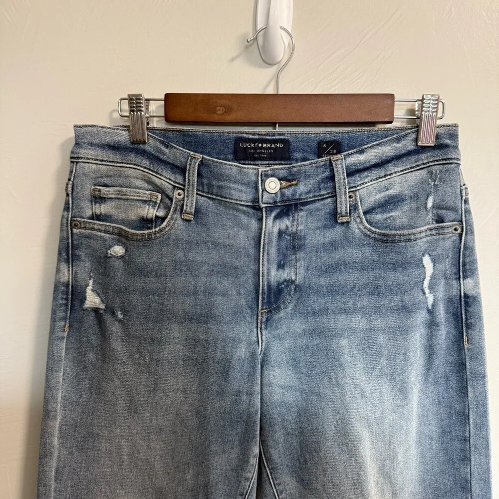 Lucky Brand Women's Easy Rider Mid-Rise Bootcut Medium‎ Wash Distress 6/28x32 - Image 3
