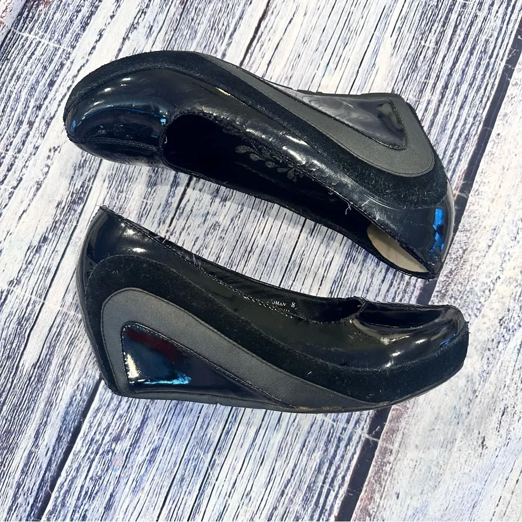Jump Shiny Black Wedge Shoes Size 8 - Image 2