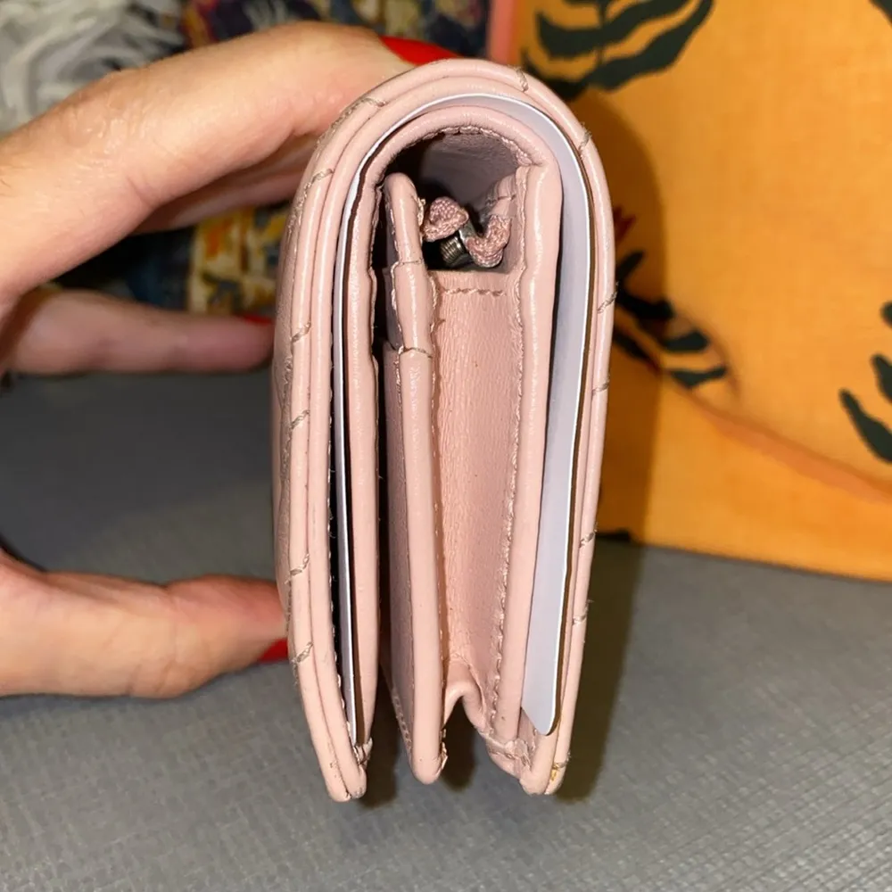 Authentic GUCCI Blush GG Wallet - Image 3