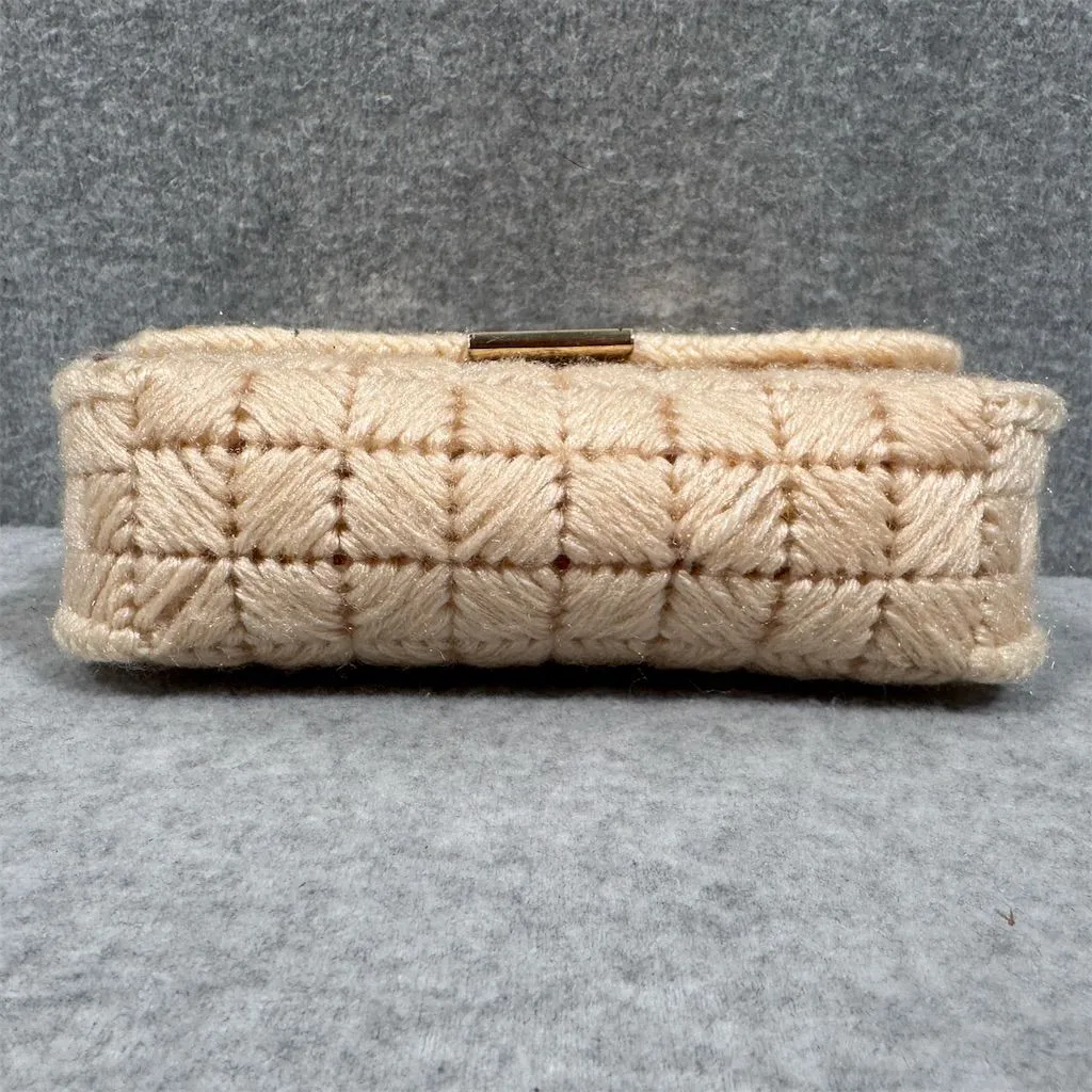 Vintage Crochet Clutch Purse Cream Metal Clasp Formal - Image 6
